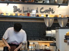 -Be Lived Cafe比例咖啡(摩天轮店)