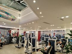 -英派斯健身旗舰店(海信国际中心馆)