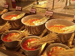 -山焱·炭火自助烤肉(周浦万达店)