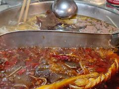 红油锅底-储奇门鳝鱼火锅(总店)