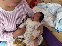 -爱贝尔高端月嫂(母婴护理)