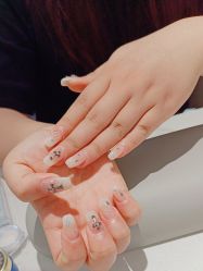 -丽心自助美甲美睫