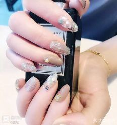 -Halo美甲美睫
