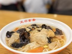 -龙华寺