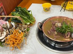 -藏味八珍特色火锅