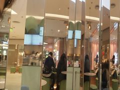 门面-奈雪的茶(亨特国际广场店)