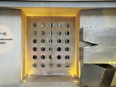 -穹六人间 people 6(岳阳路店)