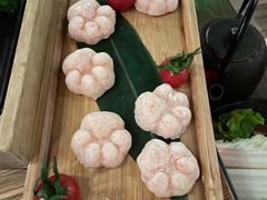 猫爪虾滑-湊湊火锅·茶憩(南京东路悦荟店)