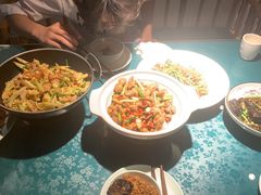 -呷湘厨·鱼汤捞饭·剁椒鱼头·辣椒炒肉(国家会展中心店)