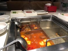 -海底捞火锅鲜切牛肉主题店(长寿路店)