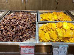 -琦王花生(中央商场店)
