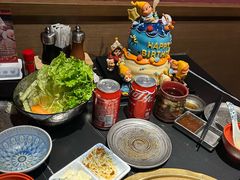 -山川小町·极番烧肉(新地假日广场店)