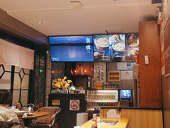 -蟹黄鱼·海派深夜面馆(巨鹿路店)