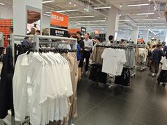 -NIKE上海青浦换季优惠店
