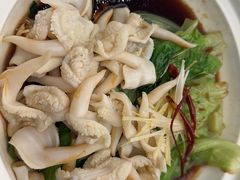 -品海楼·大连海胆锅贴馆(东港店)