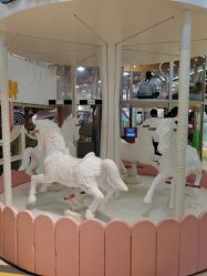 -多多淘儿童体验中心(重庆来福士店)