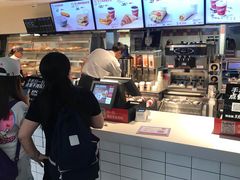 -肯德基(南京站A2检票口楼上)