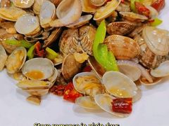 -四川小胡子海鲜(丁村万人海鲜广场店)