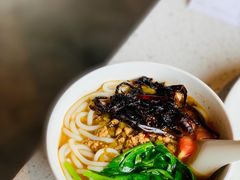 油鸡枞米线-半山腰·云南菜(侨福芳草地店)