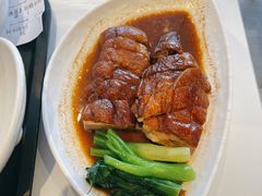 黄金脆皮烧鸭饭-百事佳烧鸭牛腩(上海虹桥站店)