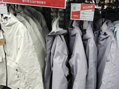 -迪卡侬(越秀公园店)