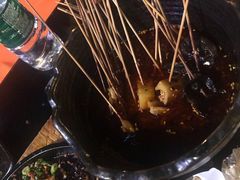 -何师烧烤·香辣蟹·川菜·30年老品牌(太古里旗舰店)