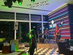 -The BREW·酿餐厅(浦东嘉里大酒店)