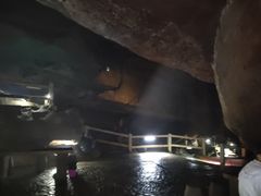 -浮戏山雪花洞风景名胜区