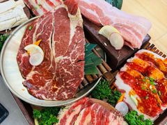 -轻烧烤肉(光谷步行街店)