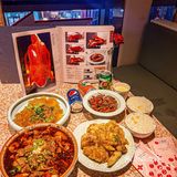 在花海餐厅享用高端东北菜|红樱桃花园餐厅
