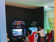 -不可思议减压馆·解压博物馆·摔碗发泄·团建定制