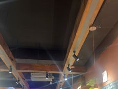 -巴卤社老火锅(财富店)