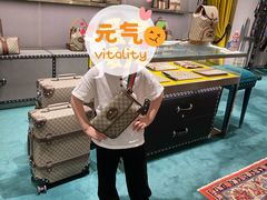 -Gucci(青岛海信广场店)