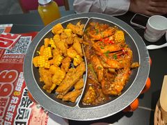 -多嘴超级肉蟹煲(中街恒隆故宫店)