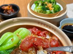 -煲仔皇腊味煲仔饭(经四万达店)