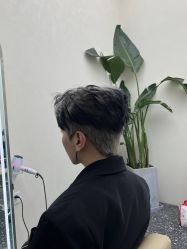-Hair Co.一间沙龙