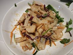 -清真·卡德尔大叔新疆主题餐厅(龙汇路店)