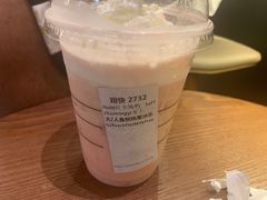 -星巴克臻选(上海虹桥新天地三店)