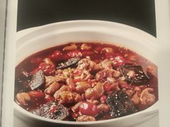-鑫巴蜀小镇 · 水煮鱼专研店(玉桥店)