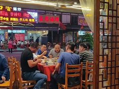 大堂-谢老五跷脚牛肉·非遗传承店