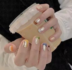-悦指间美甲美睫