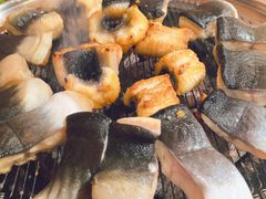 -围炉肉舍丹东海鲜烤肉·烤活鳗(步行街店)