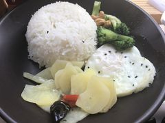 -海盗虾饭·剥好的小龙虾饭(SOHO尚都店)