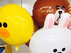 -LINE FRIENDS Garosu-gil Flagship Store