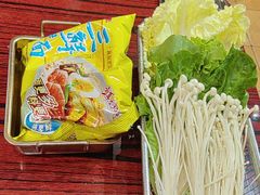 -沙胆彪炭炉牛杂煲(成都玉林店)