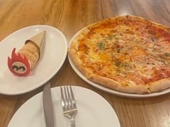 -城市大道红炉披萨烘焙坊