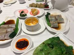 凉瓜豆捞-港澳德兴火锅海鲜酒家(殷皇子店)