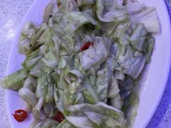 高丽菜-旅南活海鲜-屏东(墾丁海鮮，海鮮餐廳，墾丁團體合菜，平價熱炒，墾丁熱炒店，活海鮮推薦，在地海鮮餐廳)