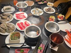 -钱小奴海鲜自助黑金店(杭州滨江龙湖店)