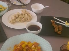 -静之湖湖畔餐厅